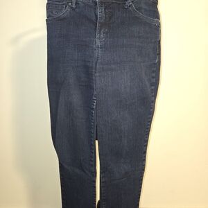 Gloria Vanderbilt Women's Straight Leg Jeans in Dark Blue